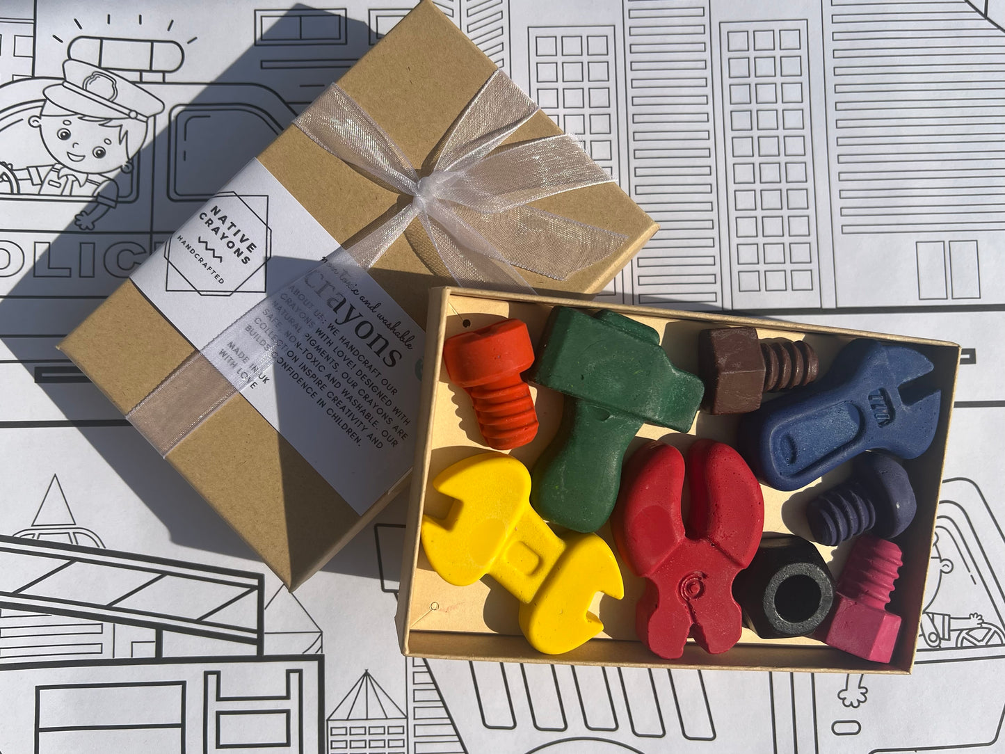 Construction Crayon Set with large colouring mat