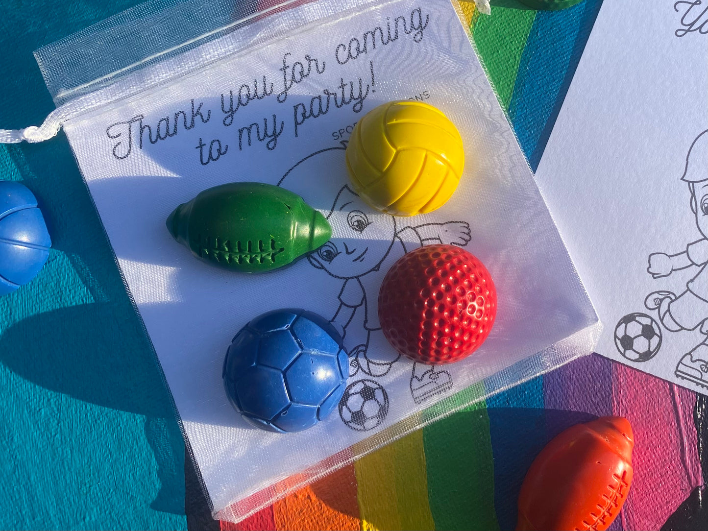 Sports party favours crayons