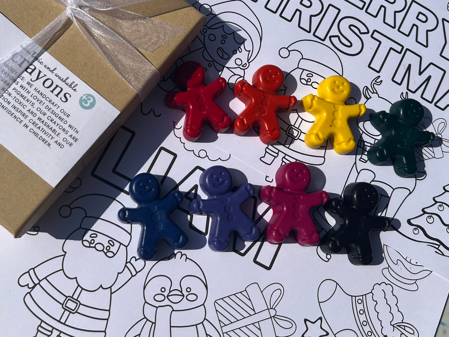 Gingerbread man Christmas Crayon Set